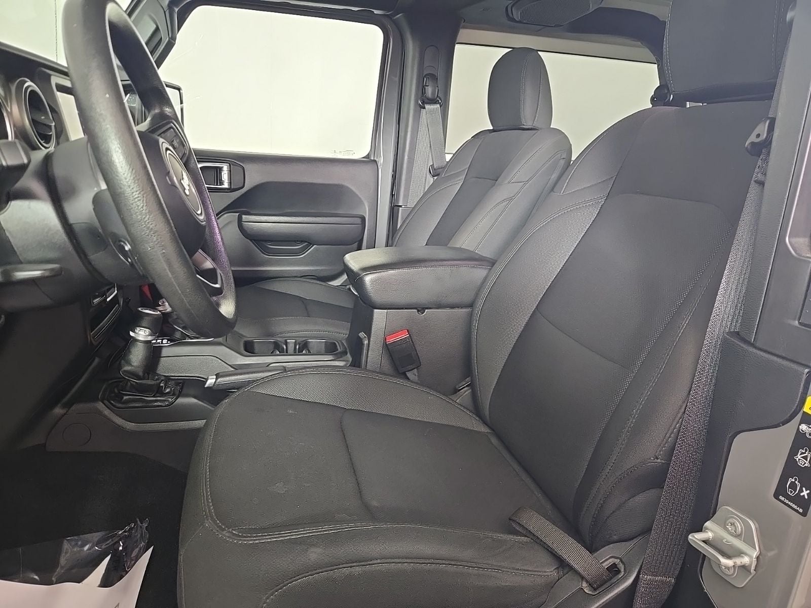 2022 Jeep Wrangler Base