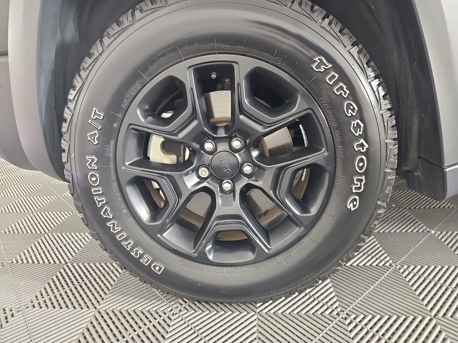 2021 Jeep Cherokee Trailhawk