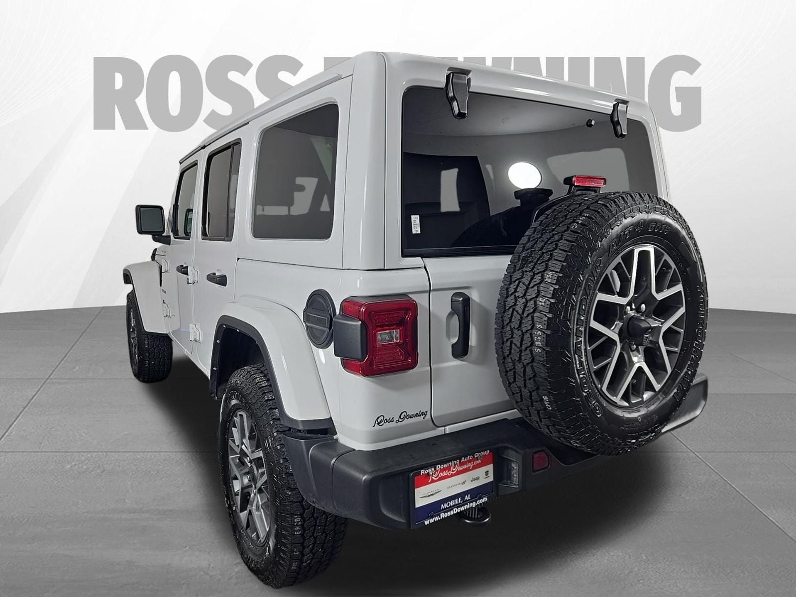 2024 Jeep Wrangler Sahara