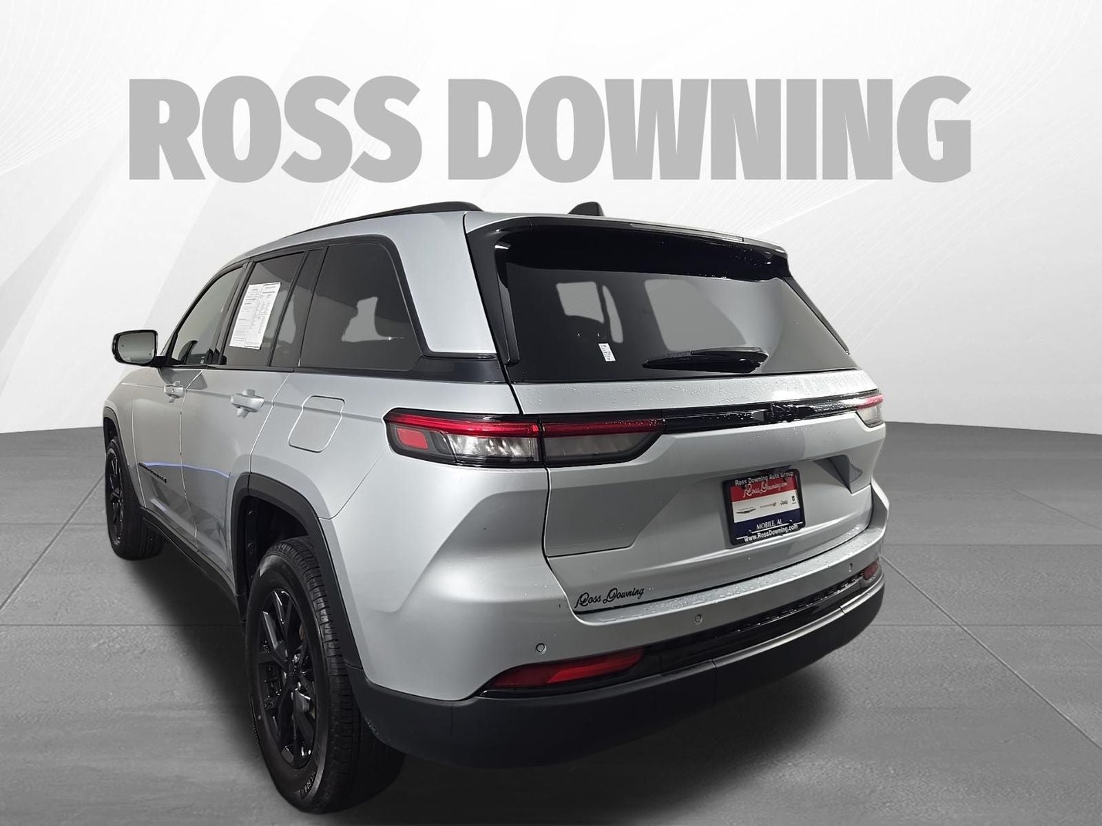 2024 Jeep Grand Cherokee Altitude