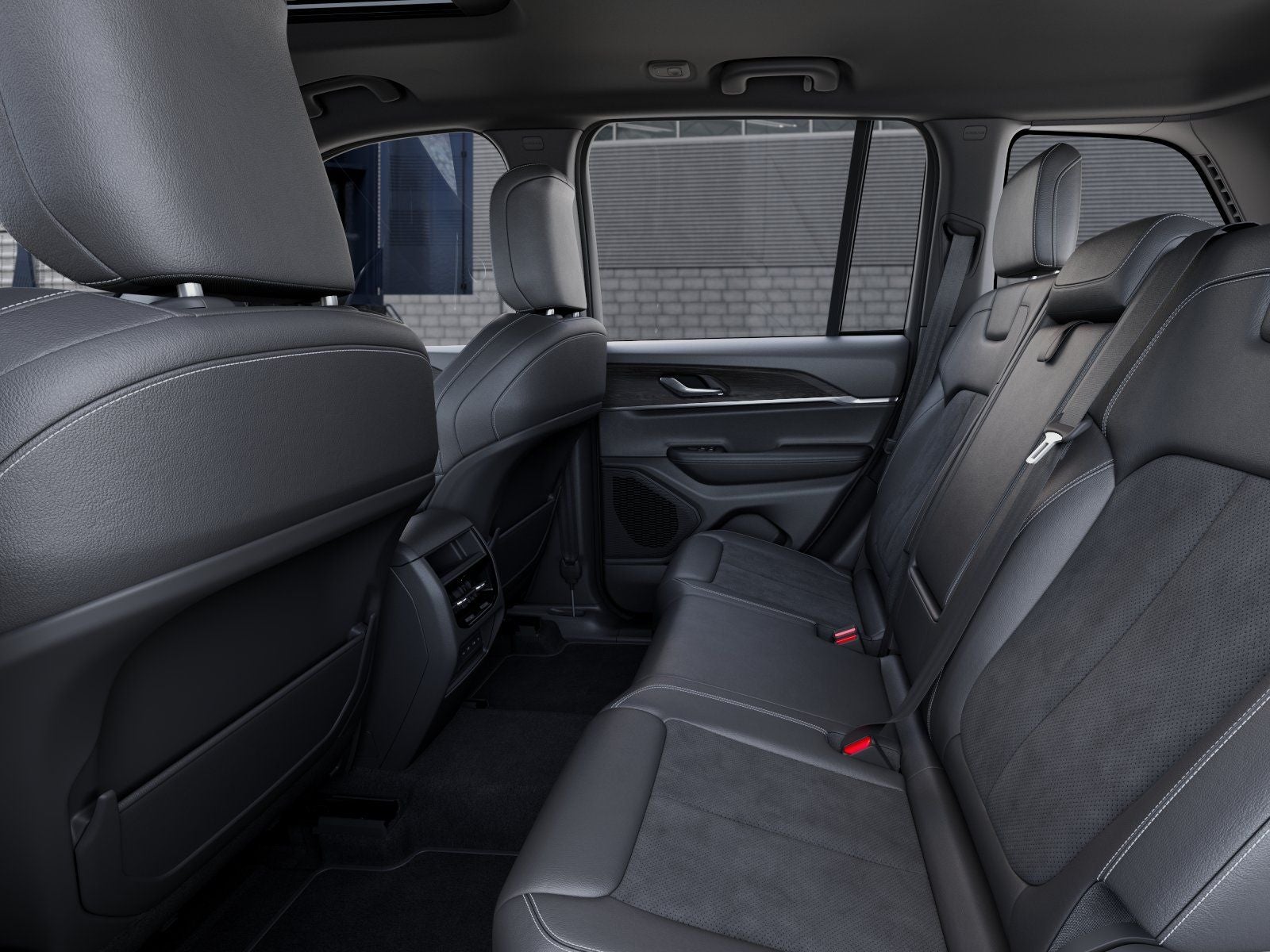 2026 Jeep Grand Cherokee Altitude