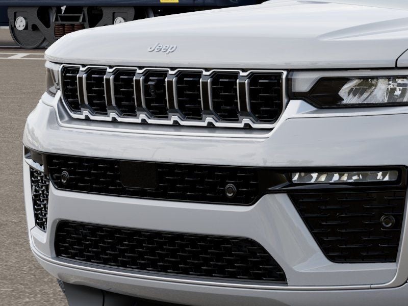 2026 Jeep Grand Cherokee Summit