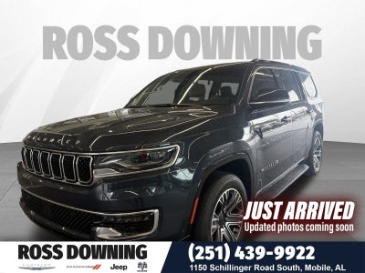 2023 Jeep Wagoneer Base