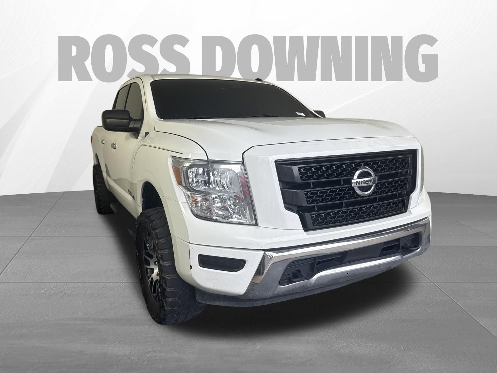 2021 Nissan Titan SV