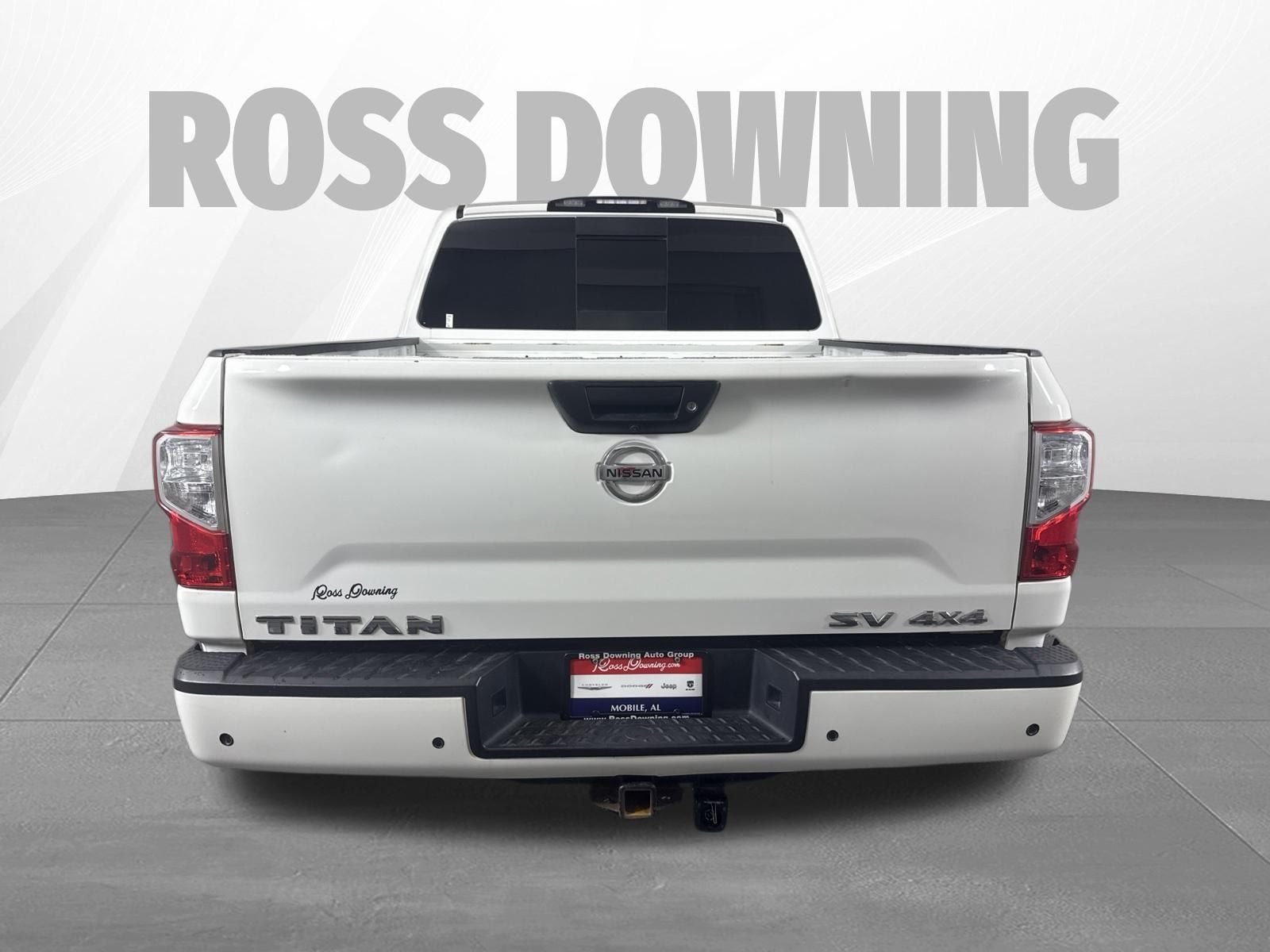 2021 Nissan Titan SV