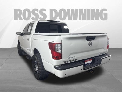 2021 Nissan Titan SV