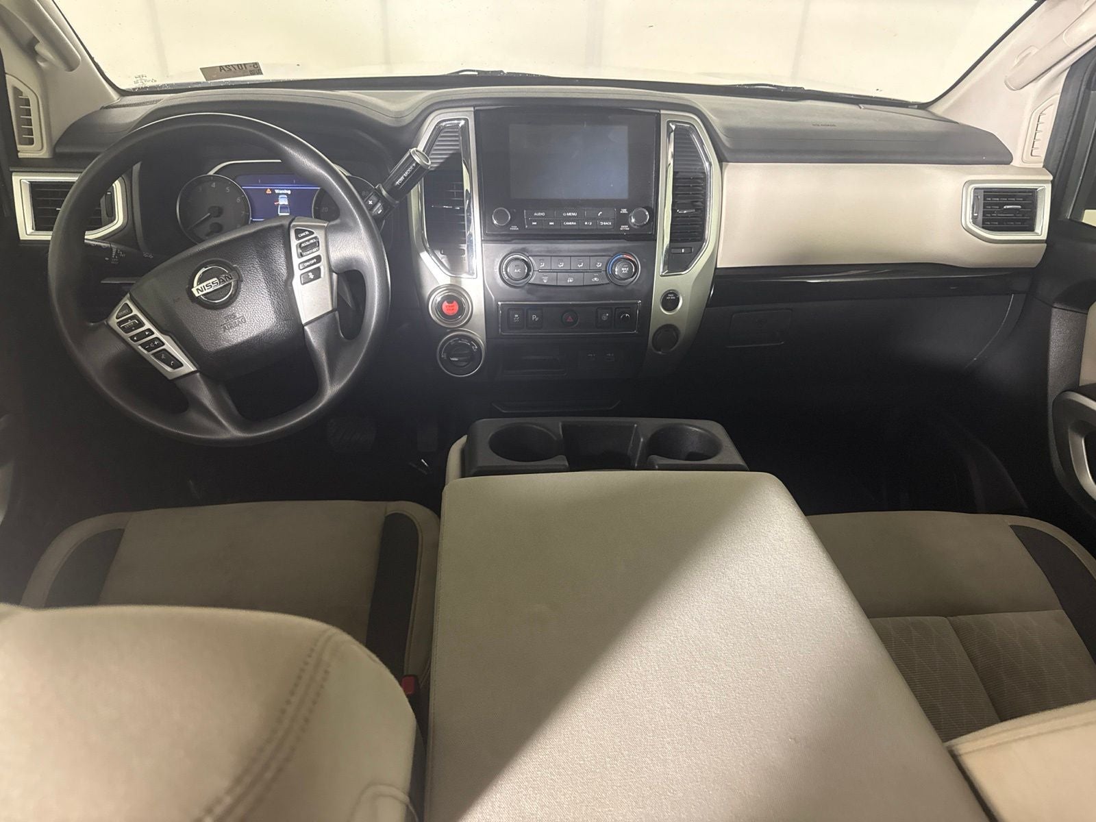 2021 Nissan Titan SV