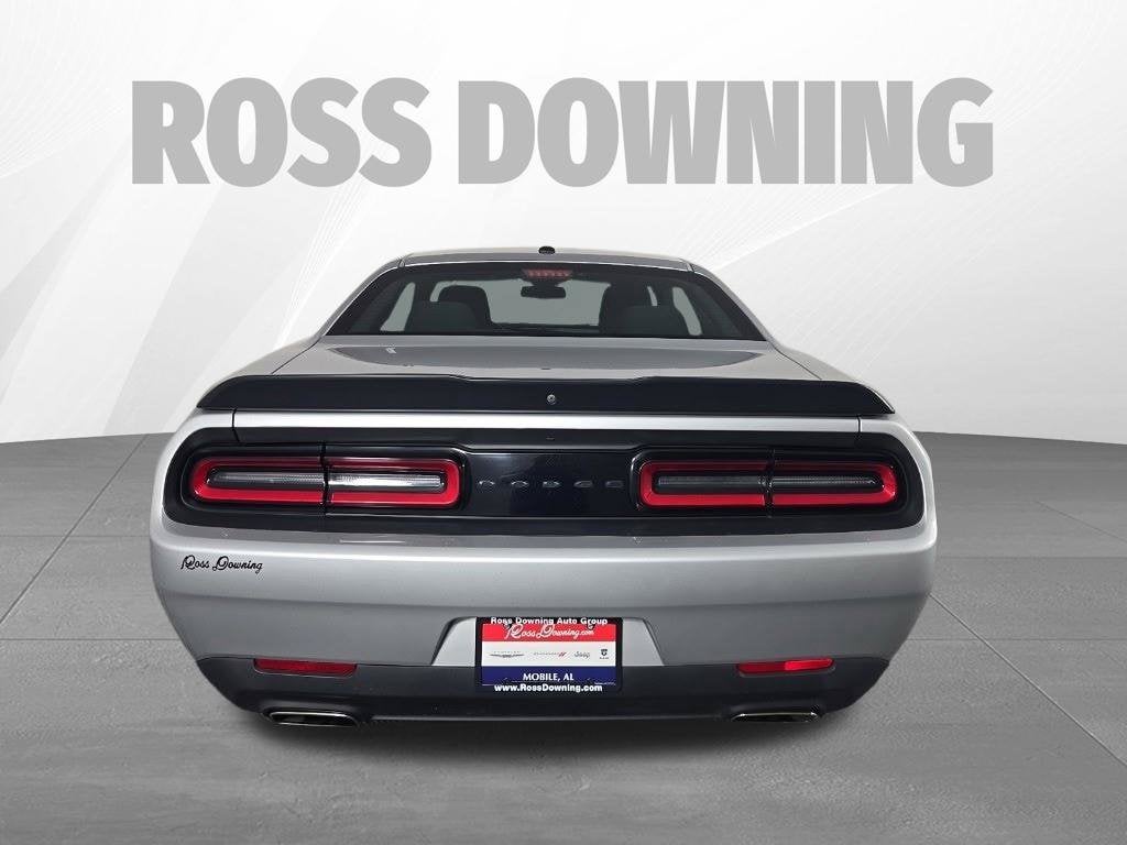 2020 Dodge Challenger SXT