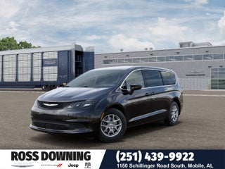 2027 Chrysler Pacifica LX