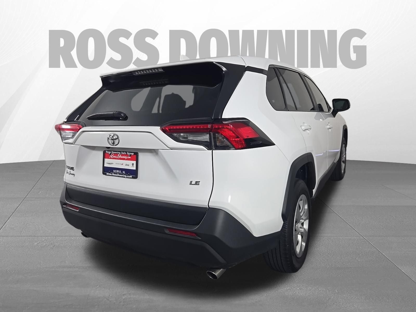 2025 Toyota RAV4 LE