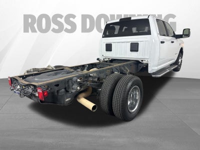 2024 RAM 3500 SLT