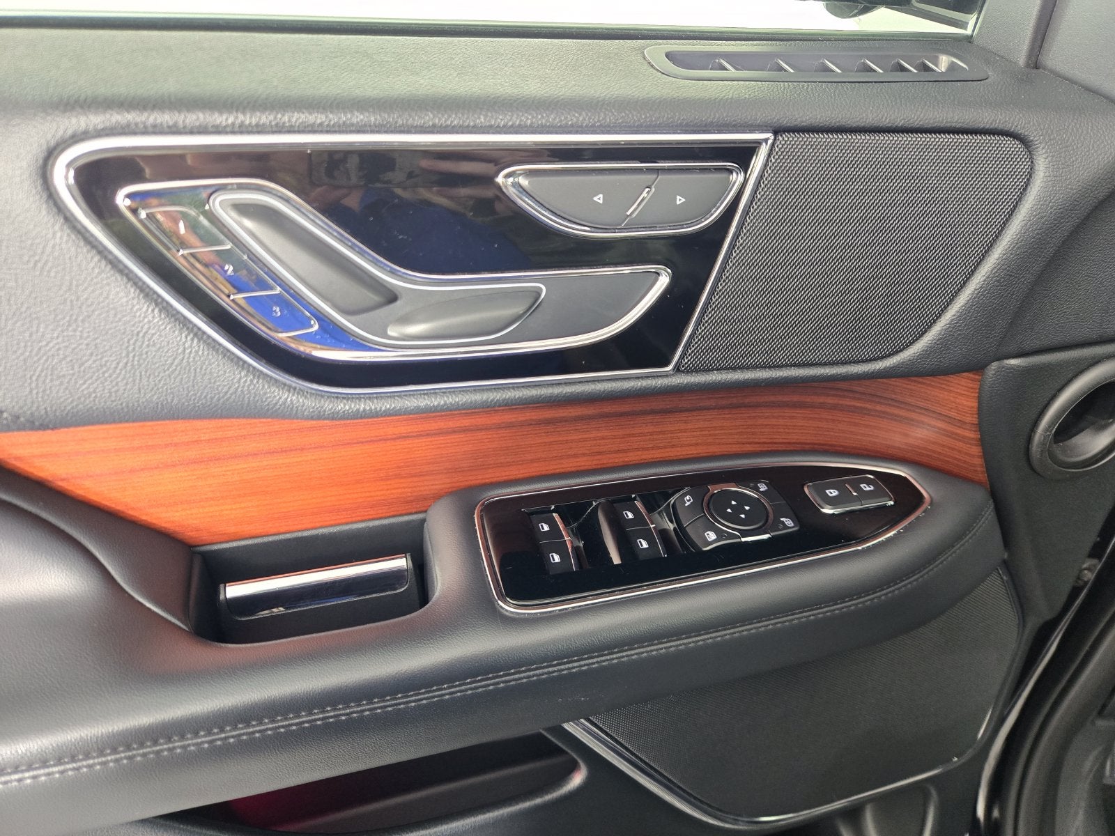 2024 Lincoln Navigator Premiere