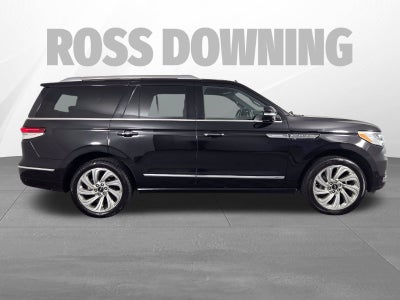 2024 Lincoln Navigator Premiere