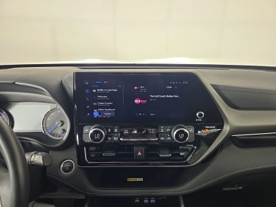 2024 Toyota Highlander Hybrid XLE