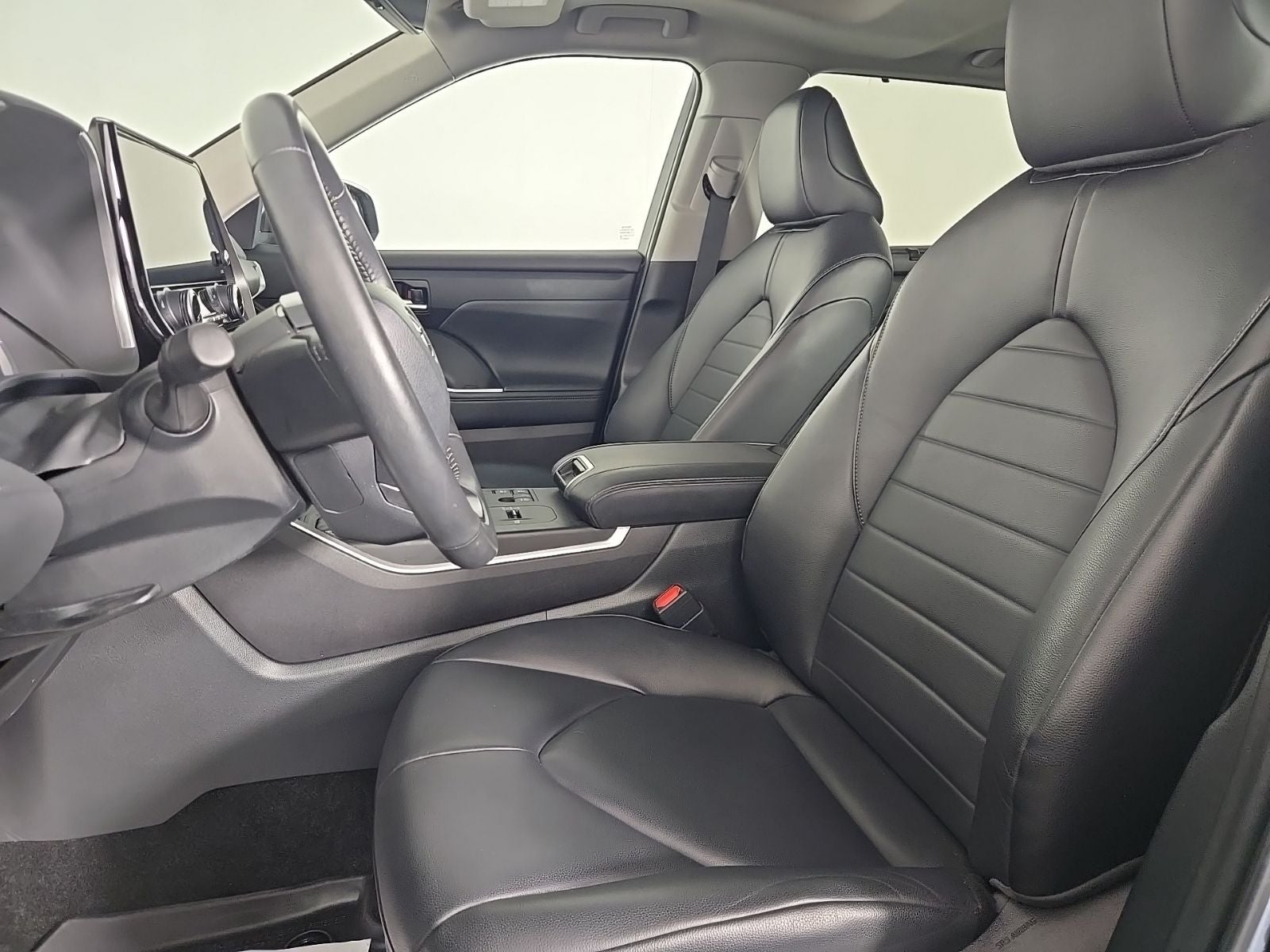 2024 Toyota Highlander Hybrid XLE